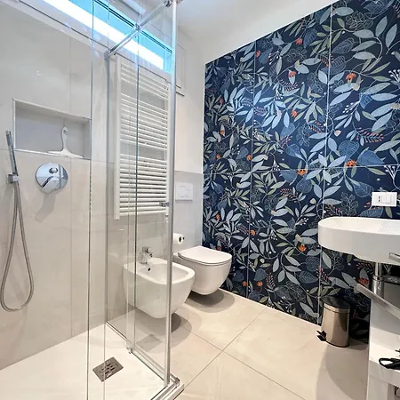 Wisteria House Apartment Toscolano Maderno