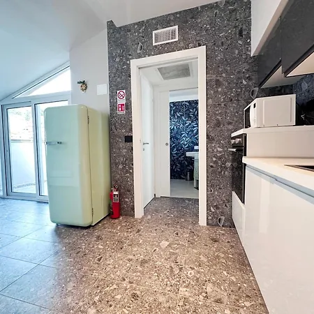 Apartment Wisteria House Toscolano Maderno