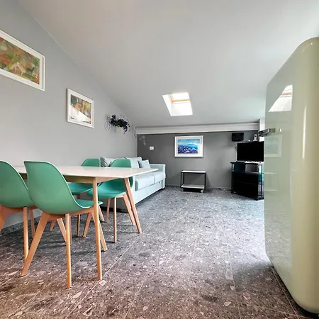 Apartment Wisteria House Toscolano Maderno